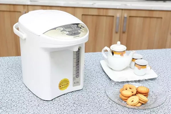 Bình thủy điện thương hiệu Toshiba