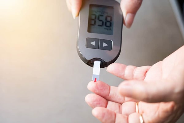 Máy đo đường huyết có nhiều mức giá cho bạn dễ dàng lựa chọn