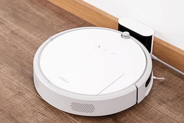 Robot có kích cỡ nhỏ thì càng thuận tiện di chuyển và làm sạch toàn diện