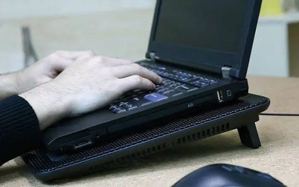 Đế tản nhiệt laptop có chức năng gì ?