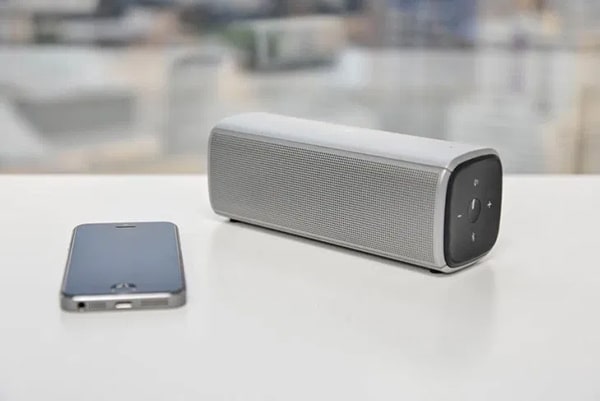 Loa bluetooth có khả năng chống nước, chống va đập tốt