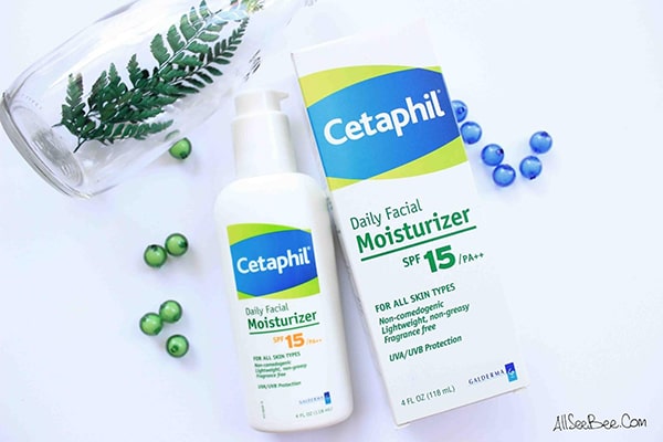 Kem dưỡng ẩm cho da mụn nhạy cảm Cetaphil Daily Facial Moisturizer SPF 15