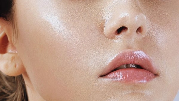 Chọn sữa rửa mặt cho da dầu