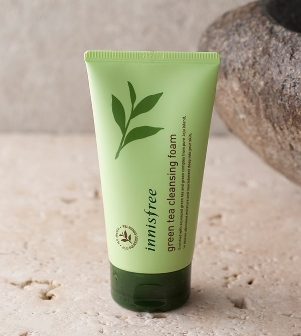 Review sữa rửa mặt innisfree Green Tea Cleansing Foam