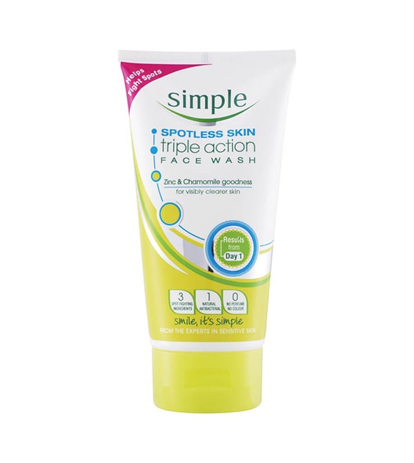 Sữa rửa mặt Simple Spotless Skin Triple Action Face Wash