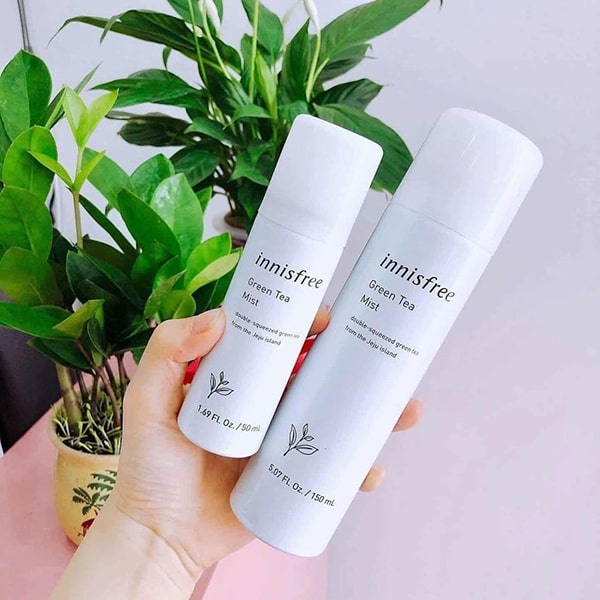 Xịt khoáng trà xanh Innisfree Green Tea Mineral Mist bảo vệ da cho thời tiết hanh khô