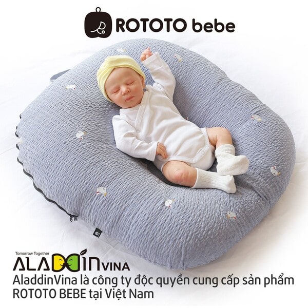 Gối chữ c cho bé Rototo Bebe