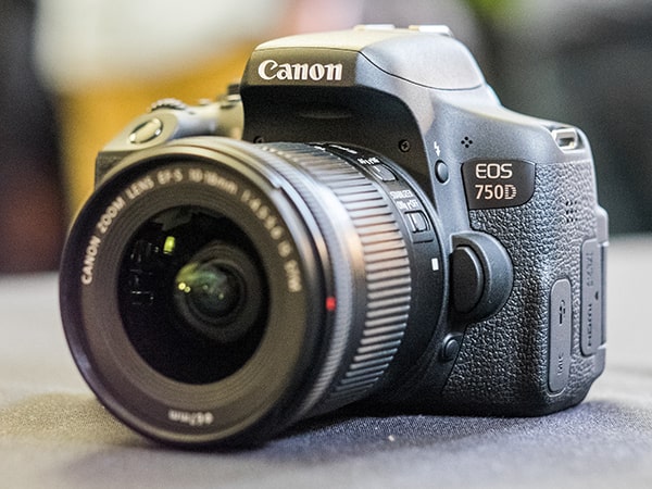 Máy ảnh DSLR là gì?