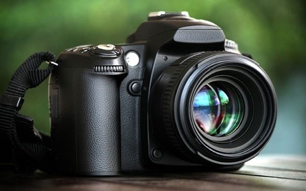 Mỗi máy ảnh DSLR sẽ có một thông số khác nhau