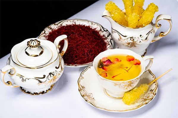 Trà Saffron