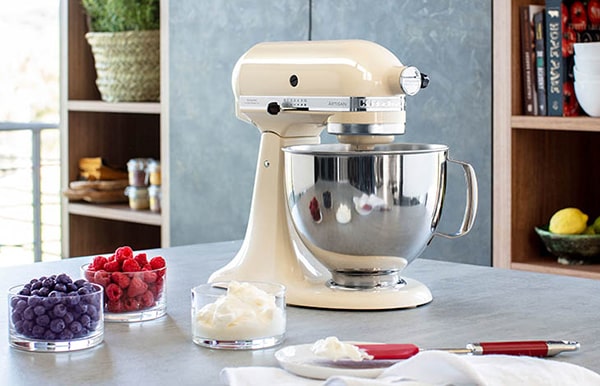 Máy trộn bột KitchenAid được hãng tích hợp nhiều chức năng thông minh