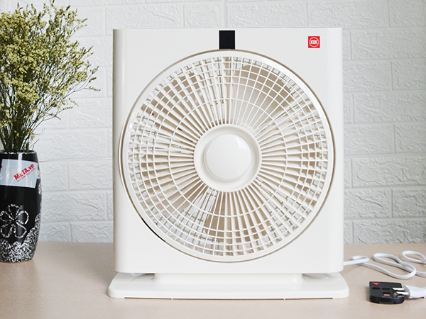 KDK thuộc dòng quạt hộp cao cấp, tích hợp nhiều tính năng